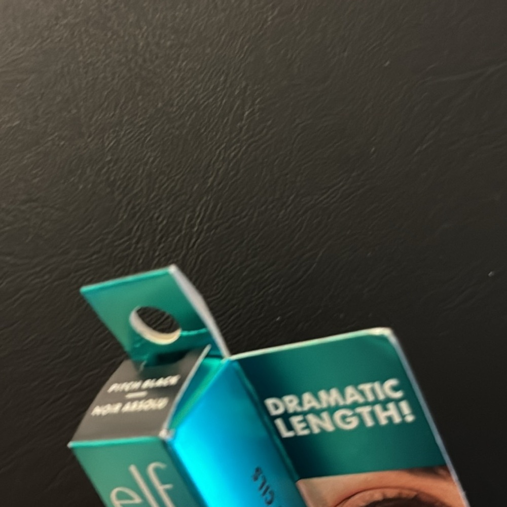 NEW: ELF Lash XTNDR Mascara - Pitch Black - Length & Definition - Picture 9 of 9
